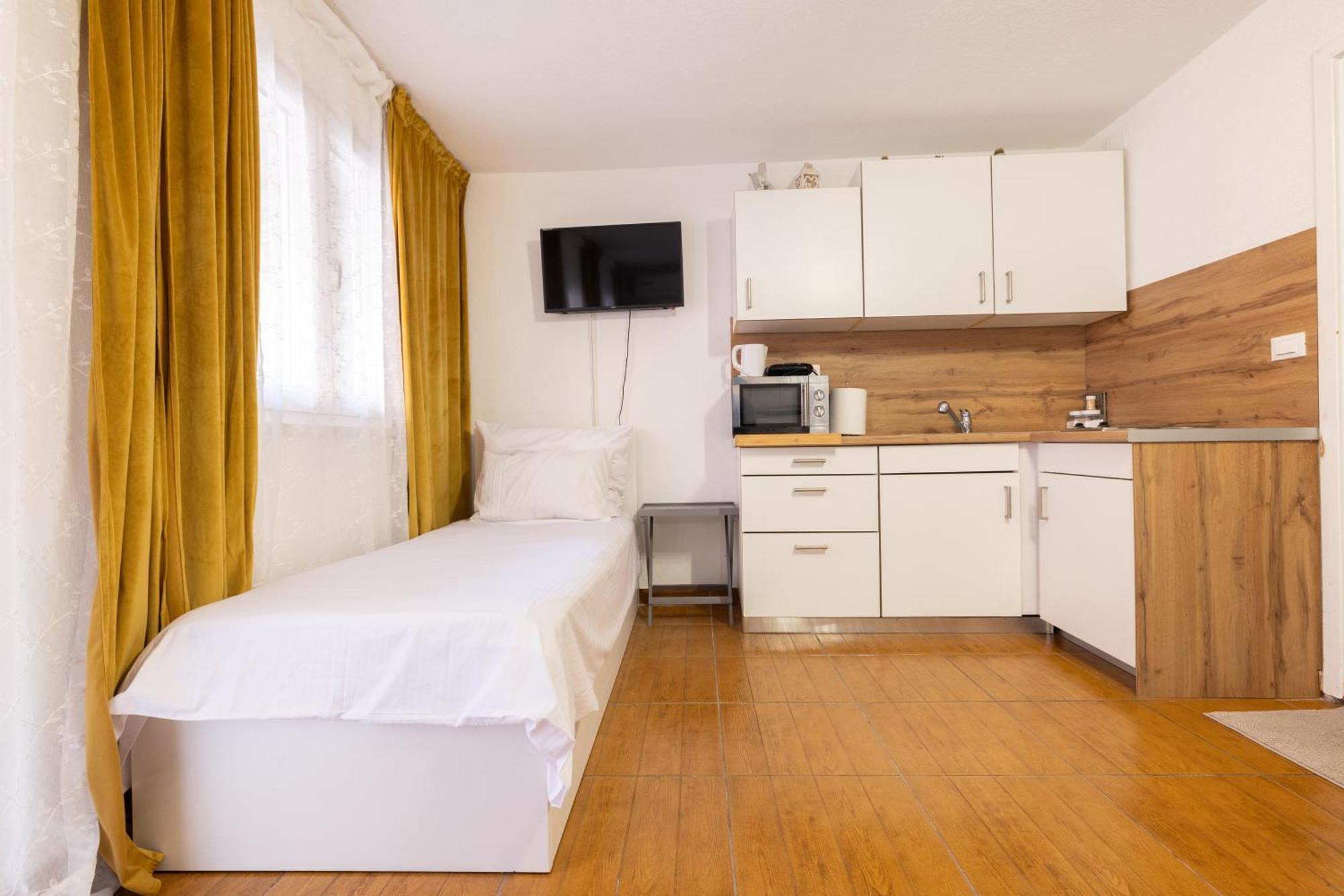 Guesthouse Rebecca Makarská Exteriér fotografie